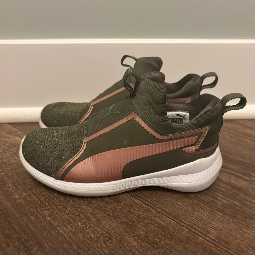 PUMA Rebel Mid Gleam Jr Olive Night Rose Gold 11C